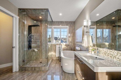 242 Tuscany Ridge Park Nw, Calgary, AB - Indoor Photo Showing Bathroom