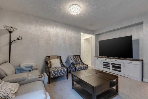 55 Sage Bluff Heights Nw, Calgary, AB - Indoor Photo Showing Living Room