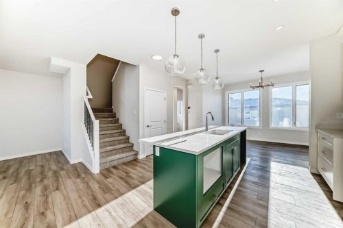40 Ellen Lane, Crossfield, AB - Indoor Photo Showing Kitchen