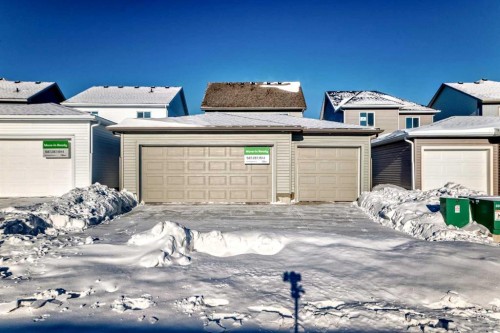 40 Ellen Lane, Crossfield, AB - Outdoor