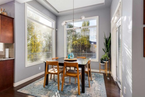 27 Tuscany Estates Drive Nw, Calgary, AB - Indoor Photo Showing Dining Room