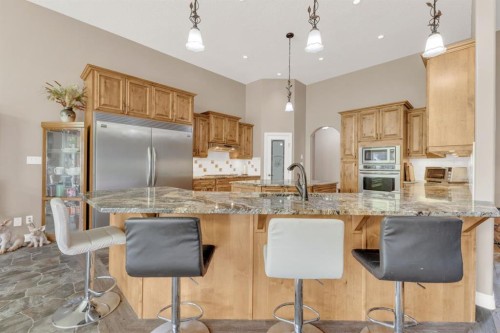 79 Harrison Green, Olds, AB - Indoor Photo Showing Kitchen With Upgraded Kitchen