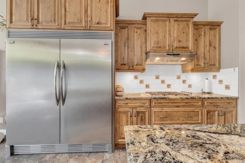 79 Harrison Green, Olds, AB - Indoor Photo Showing Kitchen