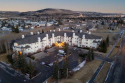 214-72 Quigley Drive  Cochrane, AB T4C 2K6