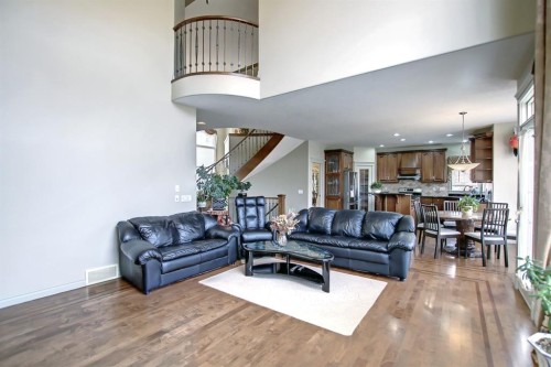 67 Panorama Hills Point Nw, Calgary, AB - Indoor Photo Showing Living Room