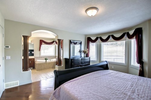 67 Panorama Hills Point Nw, Calgary, AB - Indoor Photo Showing Bedroom