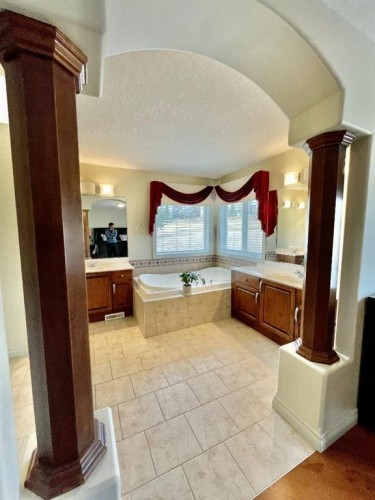 67 Panorama Hills Point Nw, Calgary, AB - Indoor Photo Showing Other Room