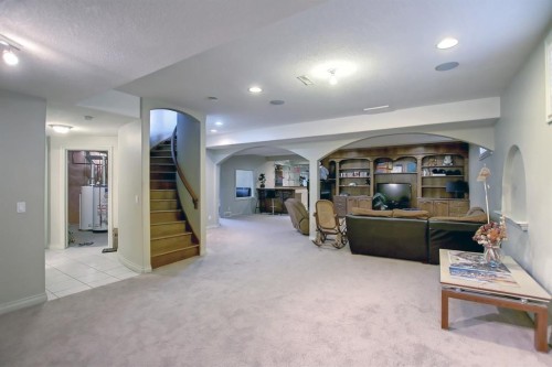 67 Panorama Hills Point Nw, Calgary, AB - Indoor Photo Showing Other Room