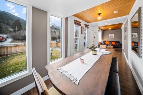 137 Muskrat Street, Banff, AB 