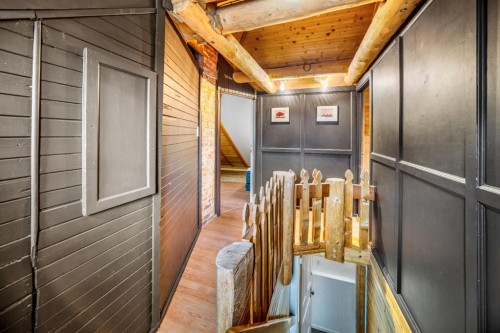 137 Muskrat Street, Banff, AB 