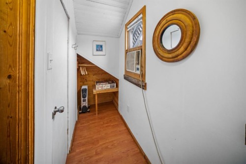 137 Muskrat Street, Banff, AB 