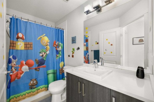 104 Sherwood Lane Nw, Calgary, AB - Indoor Photo Showing Bathroom