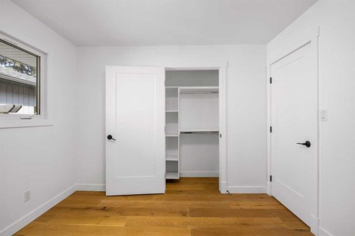 1040 Lake Ontario Drive Se, Calgary, AB - Indoor Photo Showing Other Room