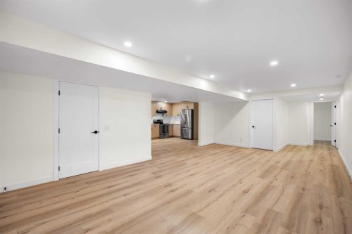 1040 Lake Ontario Drive Se, Calgary, AB - Indoor Photo Showing Other Room