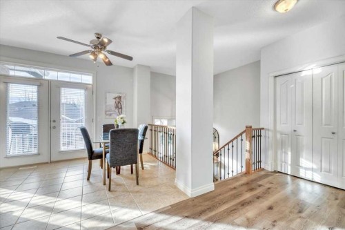 64 Discovery Woods Villas Sw, Calgary, AB - Indoor Photo Showing Dining Room