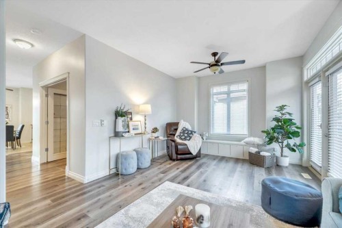 64 Discovery Woods Villas Sw, Calgary, AB - Indoor Photo Showing Living Room
