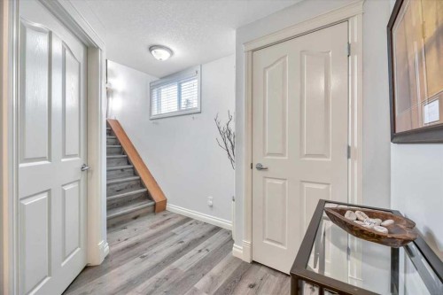 64 Discovery Woods Villas Sw, Calgary, AB - Indoor Photo Showing Other Room