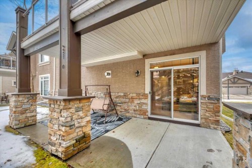 64 Discovery Woods Villas Sw, Calgary, AB - Outdoor
