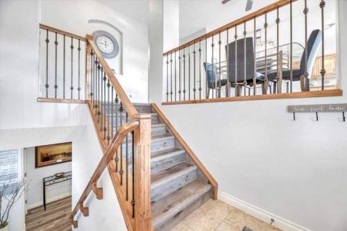 64 Discovery Woods Villas Sw, Calgary, AB - Indoor Photo Showing Other Room