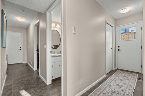 15 Beacham Rise Nw, Calgary, AB - Indoor Photo Showing Other Room
