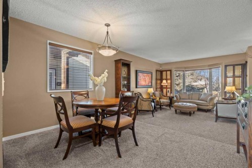 15 Beacham Rise Nw, Calgary, AB - Indoor