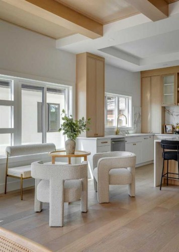 3444 Lane Crescent Sw, Calgary, AB - Indoor