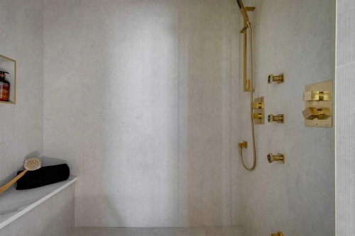 3444 Lane Crescent Sw, Calgary, AB - Indoor