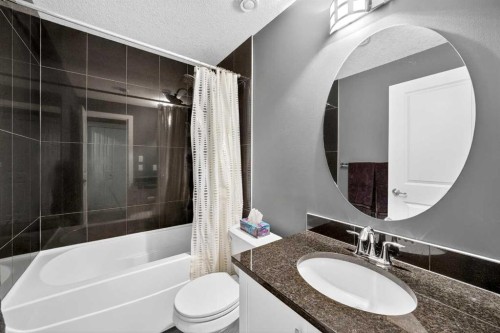 168 Cranford Drive Se, Calgary, AB - Indoor Photo Showing Bathroom
