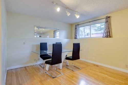 203 Edgeland Road Nw, Calgary, AB - Indoor Photo Showing Other Room