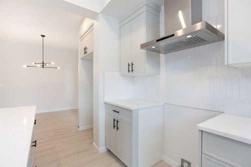 49 Creekside Passage Sw, Calgary, AB - Indoor