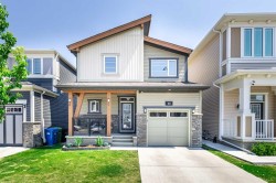 62 Carrington Rise NW Calgary, AB T3P 0Y8