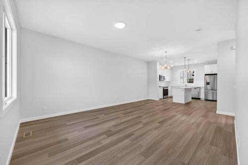 412-1750 Rangeview Drive Se, Calgary, AB - Indoor