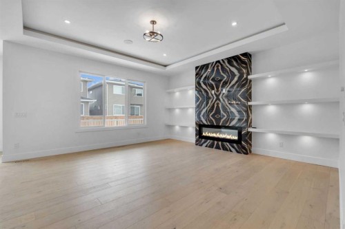 223 Kinniburgh Loop, Chestermere, AB - Indoor Photo Showing Other Room