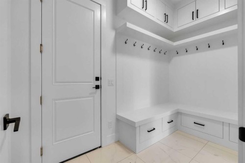 223 Kinniburgh Loop, Chestermere, AB - Indoor Photo Showing Other Room