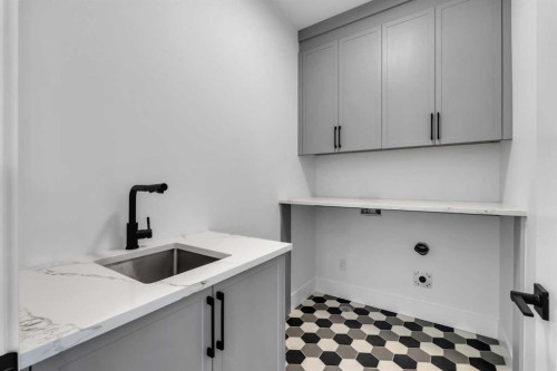 223 Kinniburgh Loop, Chestermere, AB - Indoor