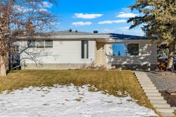 5116 Valiant Place NW Calgary, AB T3A 0L6
