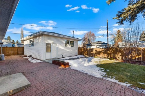 5116 Valiant Place Nw, Calgary, AB - Outdoor