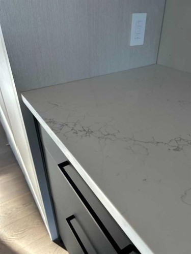 5616 Lodge Crescent Sw, Calgary, AB - Indoor Photo Showing Other Room