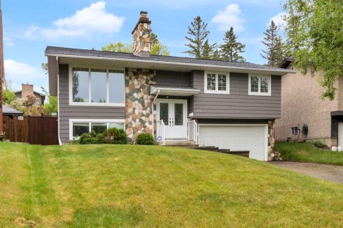 119 Cantrell Place Sw, Calgary, AB - Outdoor With Facade