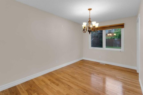 119 Cantrell Place Sw, Calgary, AB - Indoor Photo Showing Other Room