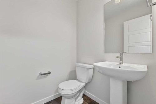 416-1750 Rangeview Drive Se, Calgary, AB - Indoor Photo Showing Bathroom