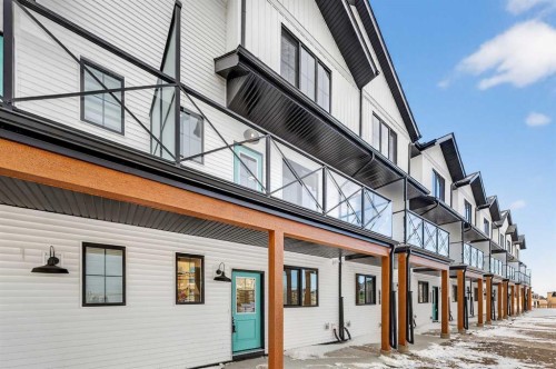 416-1750 Rangeview Drive Se, Calgary, AB - Outdoor With Exterior