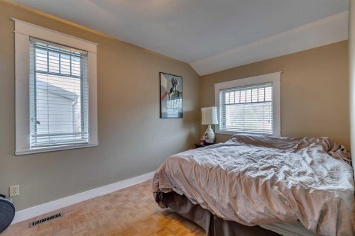 3028 1 Street Sw, Calgary, AB - Indoor Photo Showing Bedroom