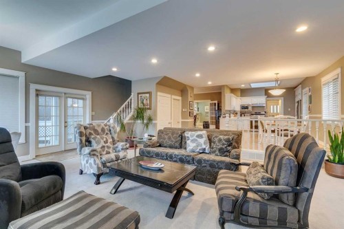3028 1 Street Sw, Calgary, AB - Indoor Photo Showing Living Room