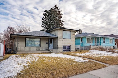 2472 Capitol Hill Crescent Nw, Calgary, AB - Outdoor
