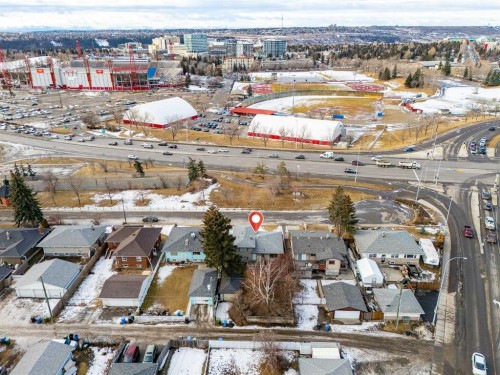 2472 Capitol Hill Crescent Nw, Calgary, AB - Outdoor With View