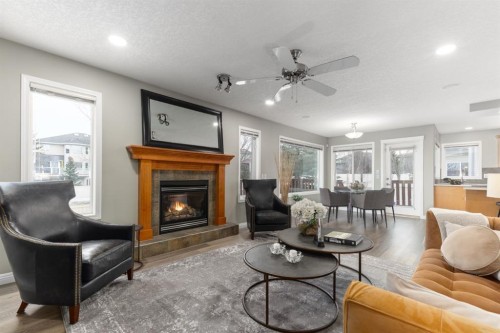 38 Simcoe Crescent Sw, Calgary, AB - Indoor Photo Showing Living Room With Fireplace