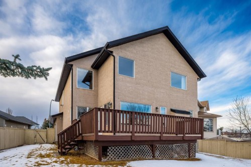 38 Simcoe Crescent Sw, Calgary, AB - Outdoor With Deck Patio Veranda With Exterior