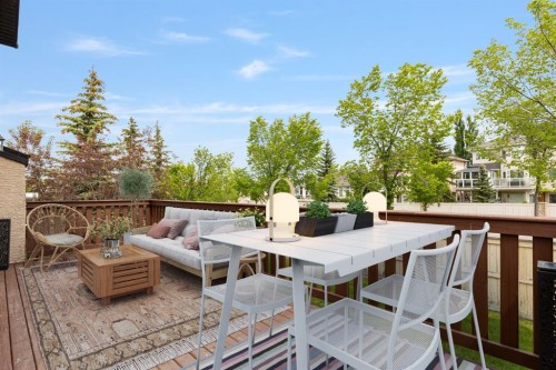 38 Simcoe Crescent Sw, Calgary, AB - Outdoor With Deck Patio Veranda