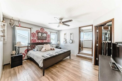283 Highland Circle, Strathmore, AB - Indoor Photo Showing Bedroom